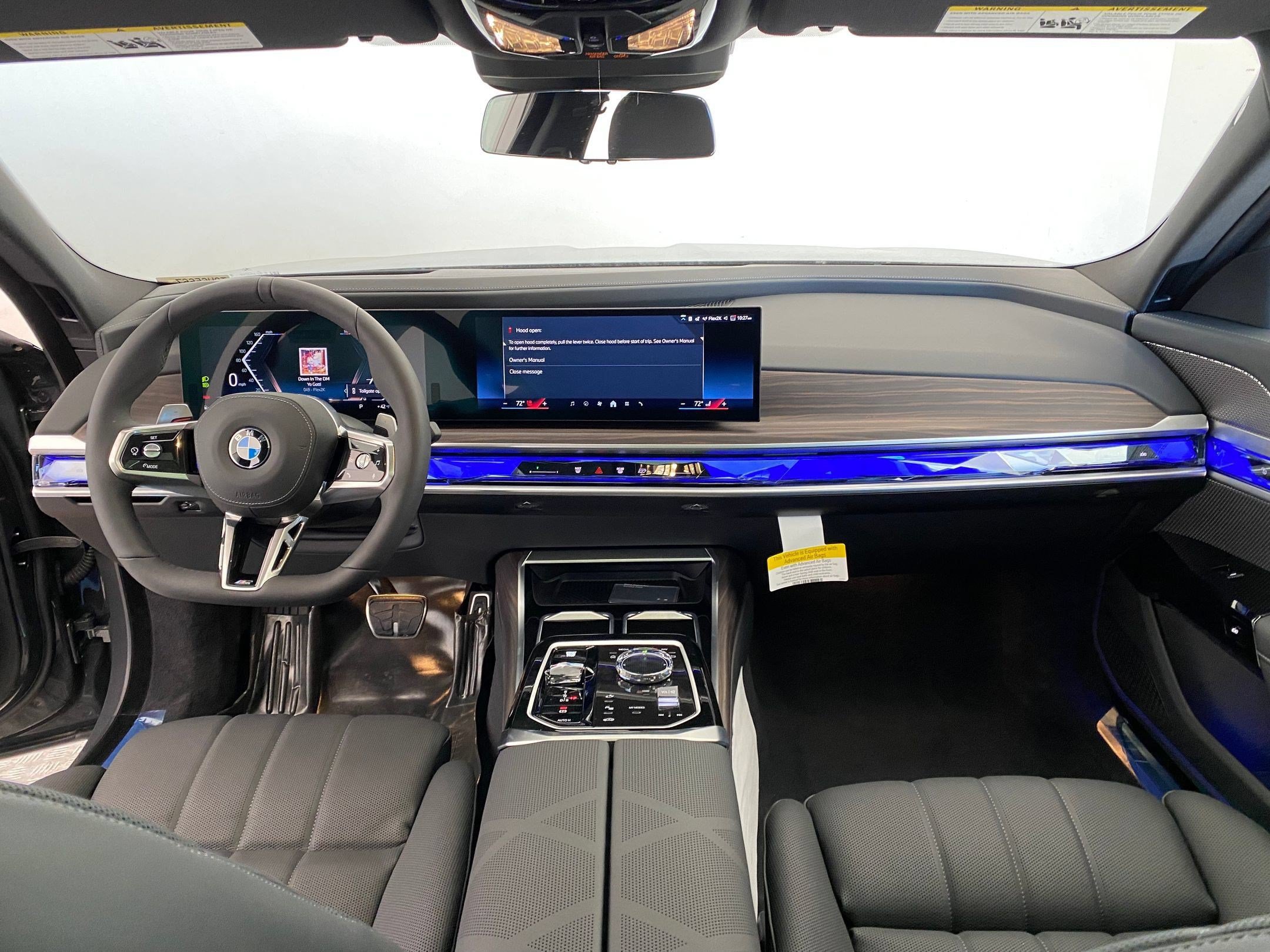 Used 2026 BMW 740i xDrive w/ Executive Package AWD/4WD image 15
