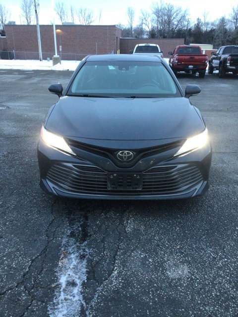 Used 2019 Toyota Highlander SE image 3