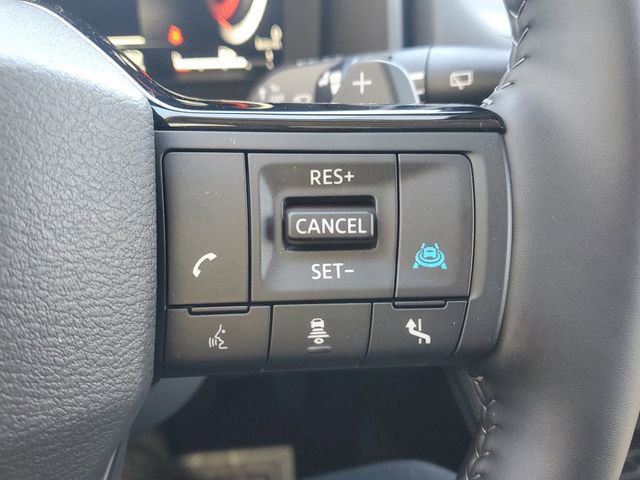 Certified 2025 Nissan Rogue Platinum w/ Tech Package image 15