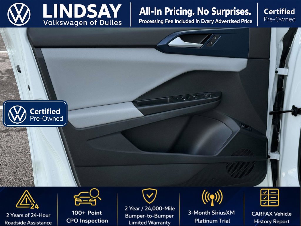 Used 2023 Volkswagen Taos SE w/ Panoramic Sunroof Package AWD/4WD image 10