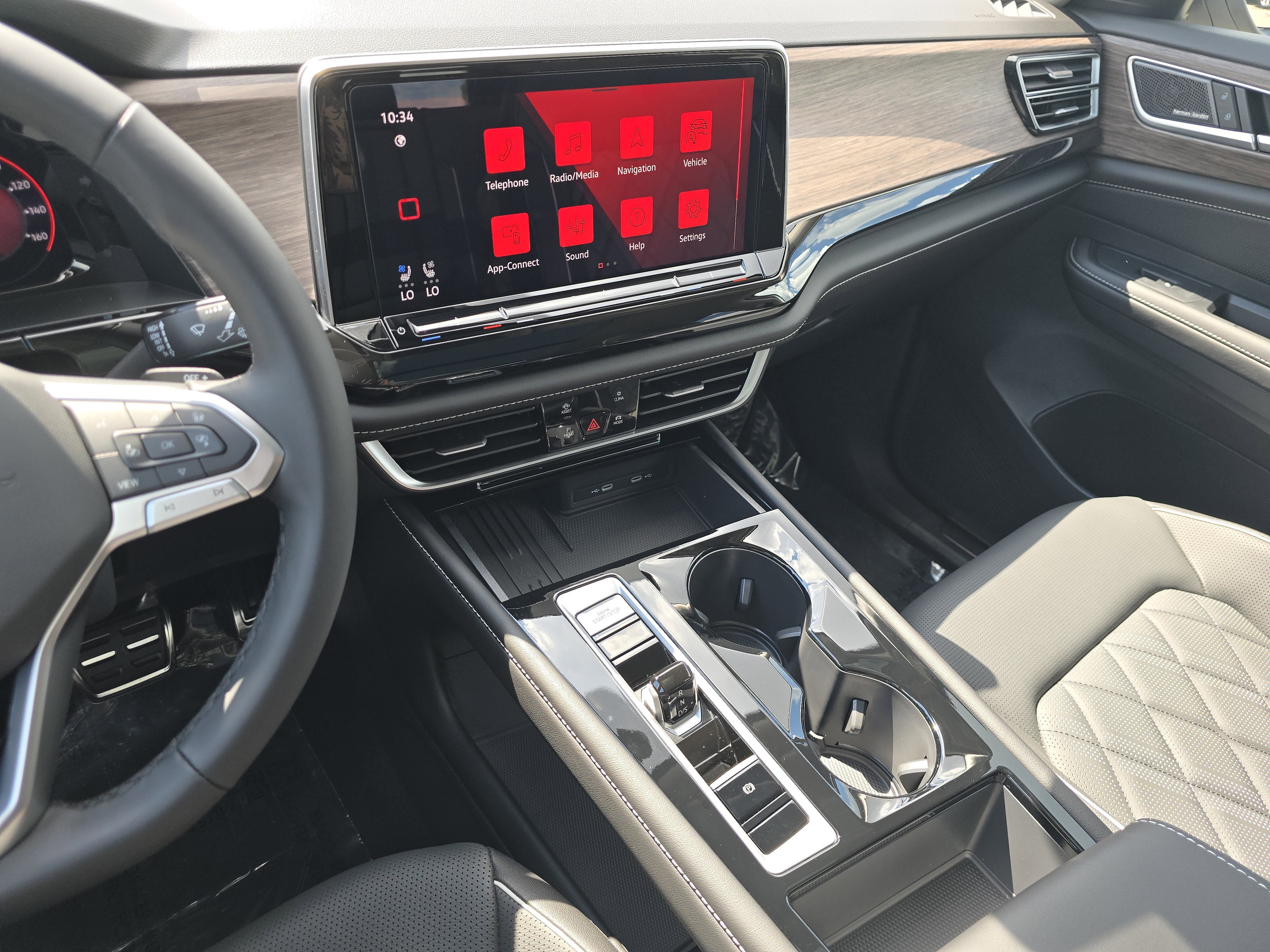 New 2026 Volkswagen Atlas SEL Premium R-Line image 25