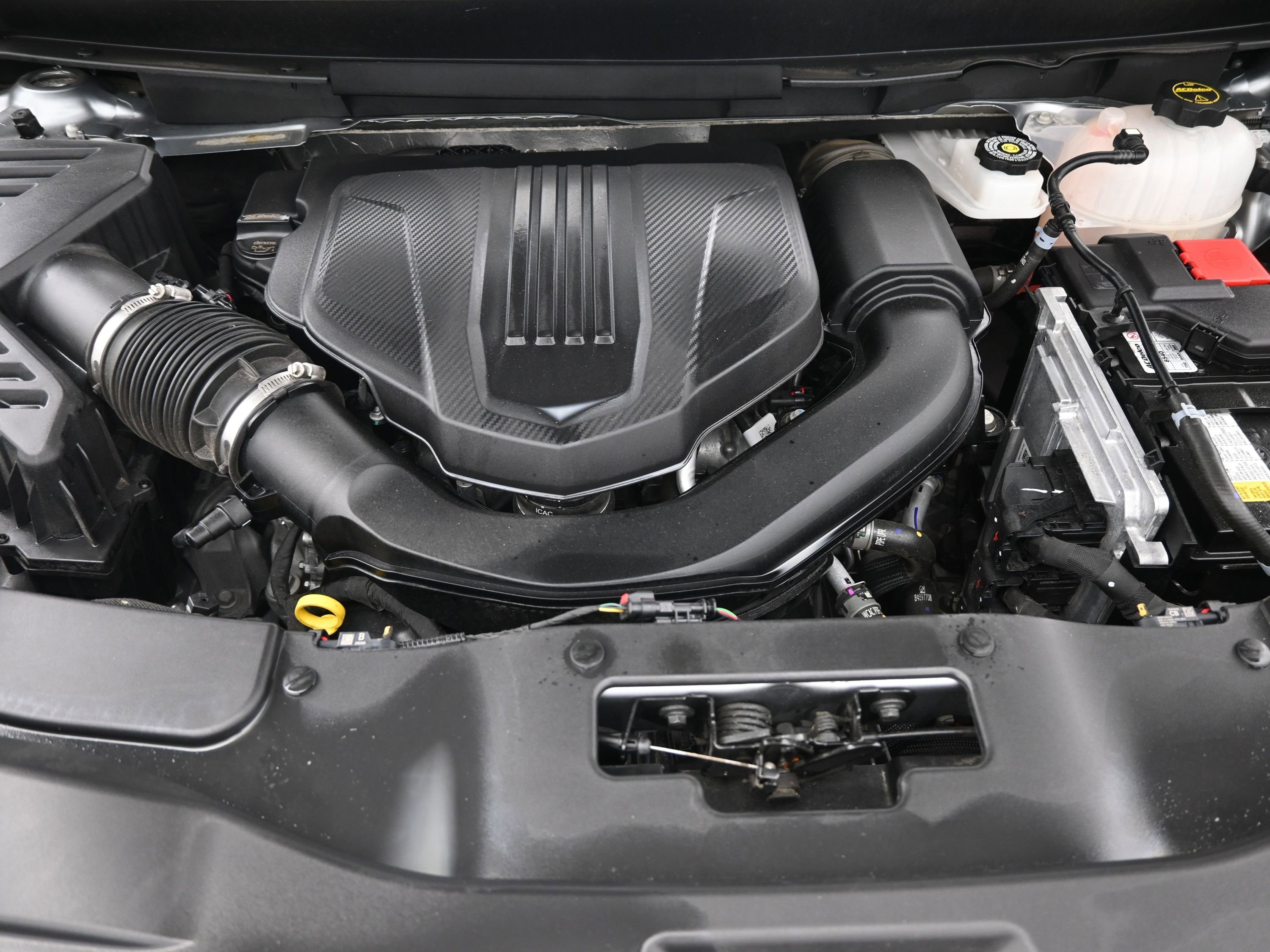 Used 2025 Chevrolet Traverse LT image 19