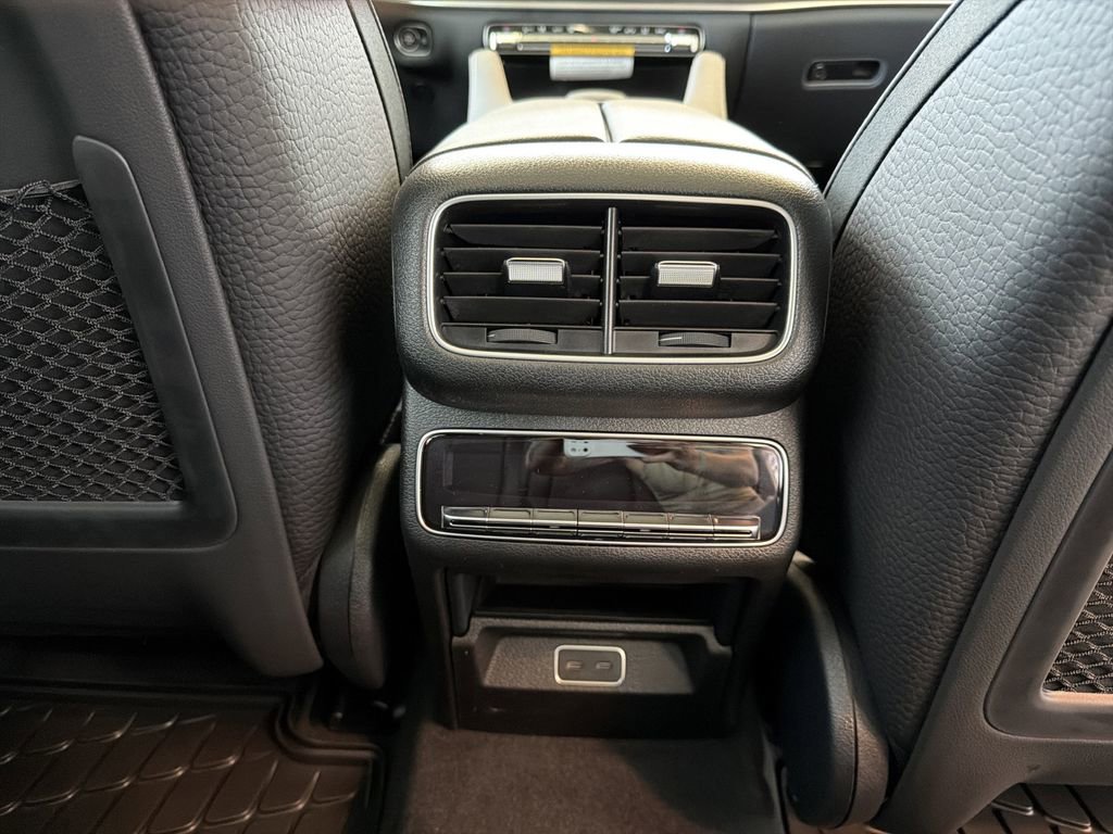 New 2026 Mercedes-Benz GLS 580 4MATIC image 22