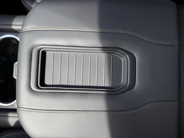 Certified 2024 Chevrolet Tahoe High Country AWD/4WD image 20