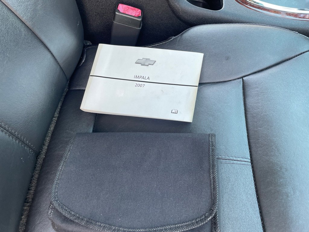 Used 2007 Chevrolet Impala LTZ FWD image 20
