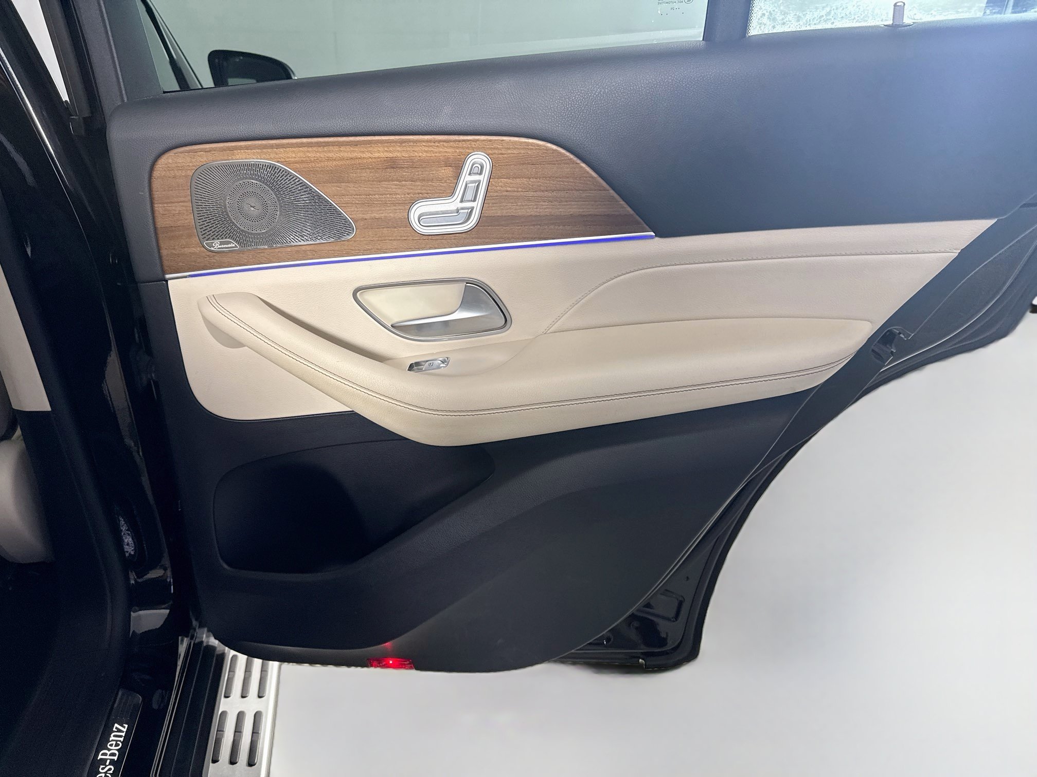 Used 2021 Mercedes-Benz GLE 350 4MATIC w/ 3rd Row Seat Package image 28
