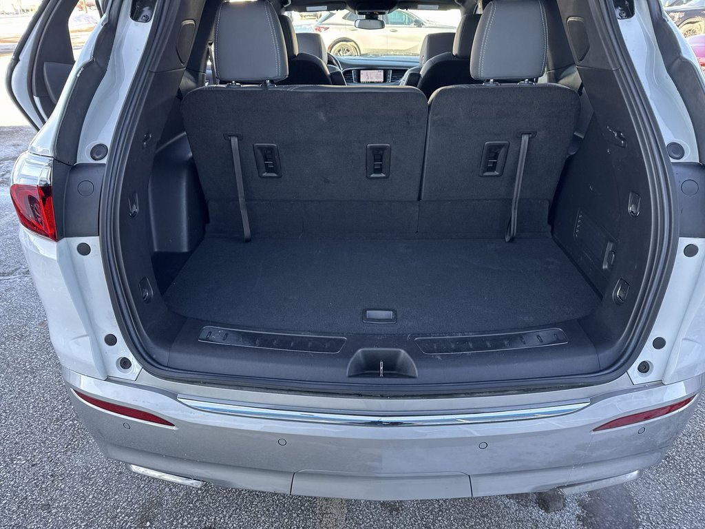 Used 2023 Buick Enclave Essence w/ Experience Buick Package image 20