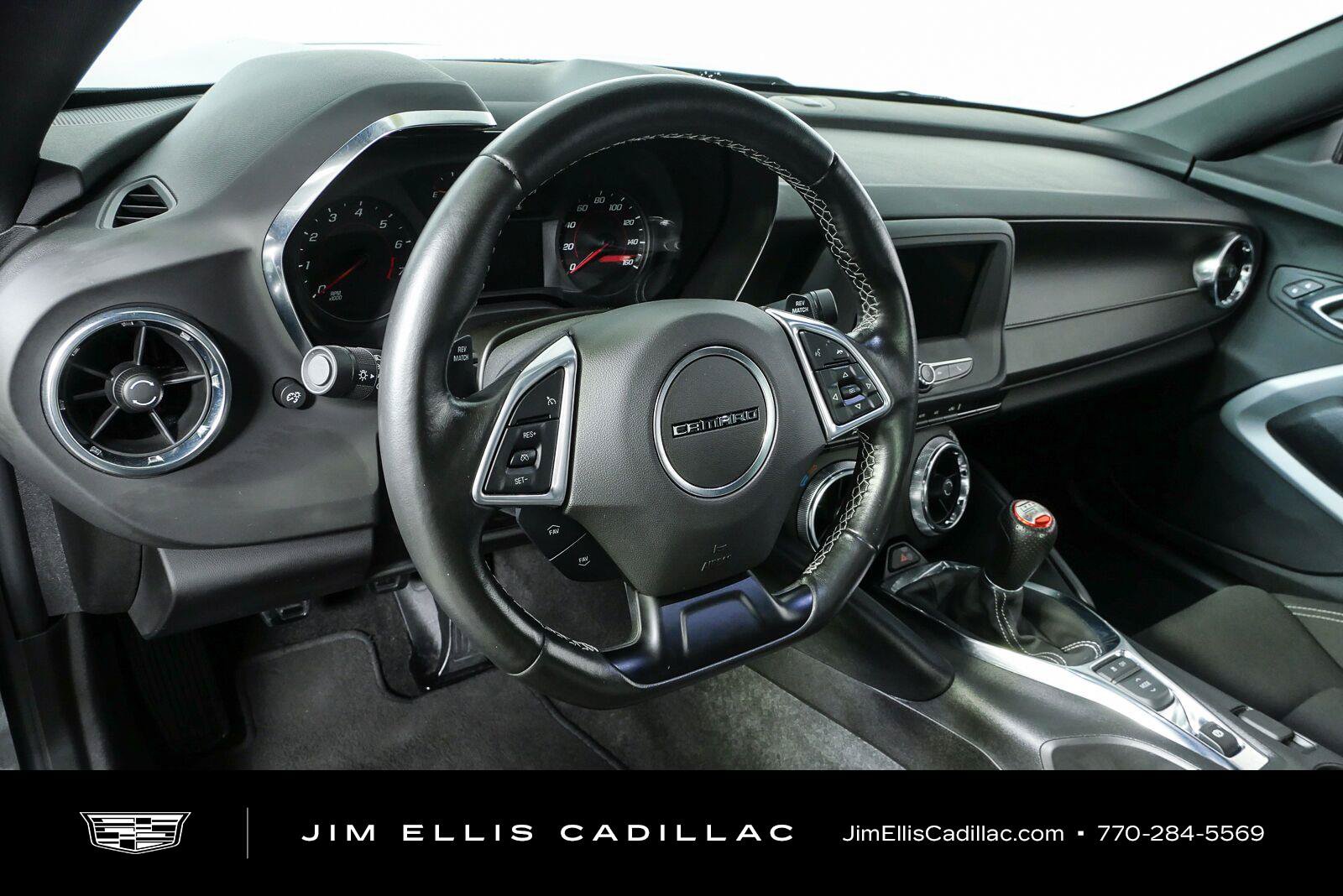 Used 2021 Chevrolet Camaro LT RWD image 4