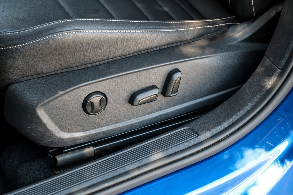 Used 2022 Volkswagen Jetta SE FWD image 46