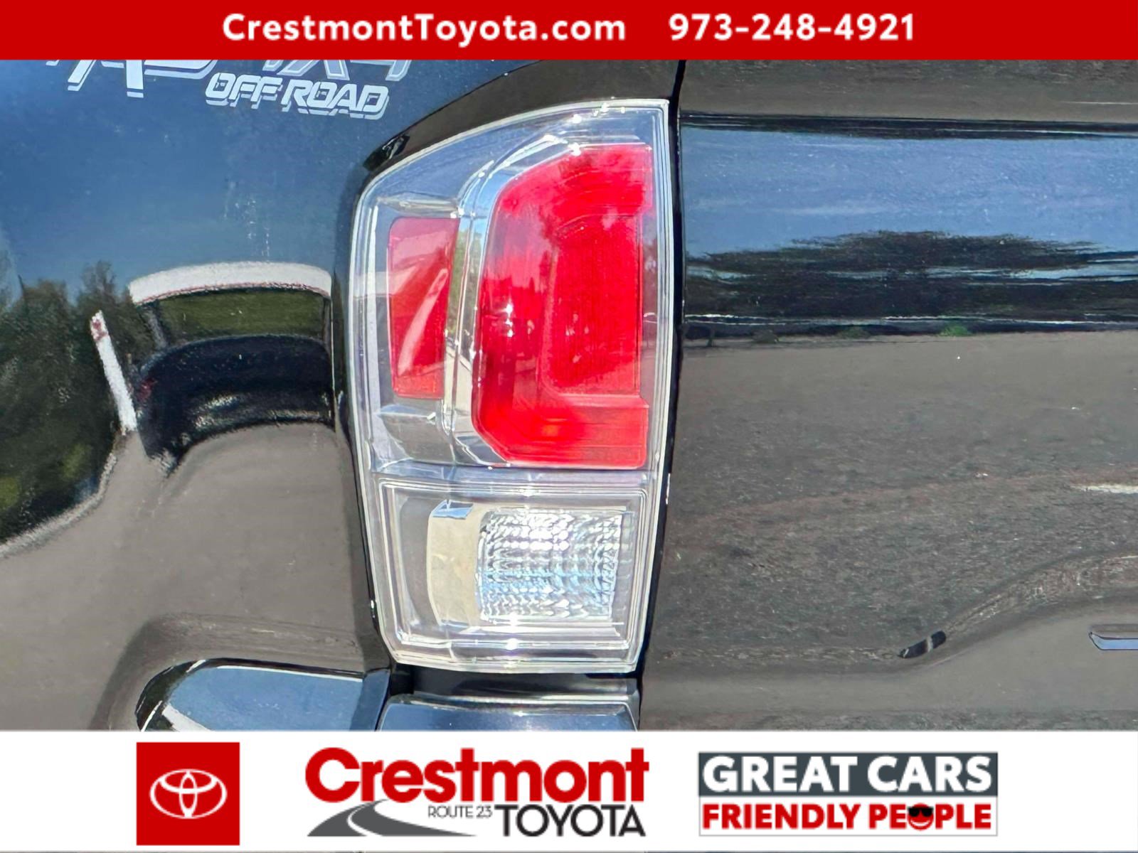 Certified 2023 Toyota Tacoma TRD Off-Road w/ TRD Premium Off Road Package AWD/4WD image 8