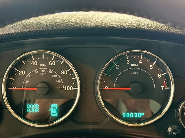 Used 2015 Jeep Wrangler Sahara w/ Dual Top Group AWD/4WD image 11