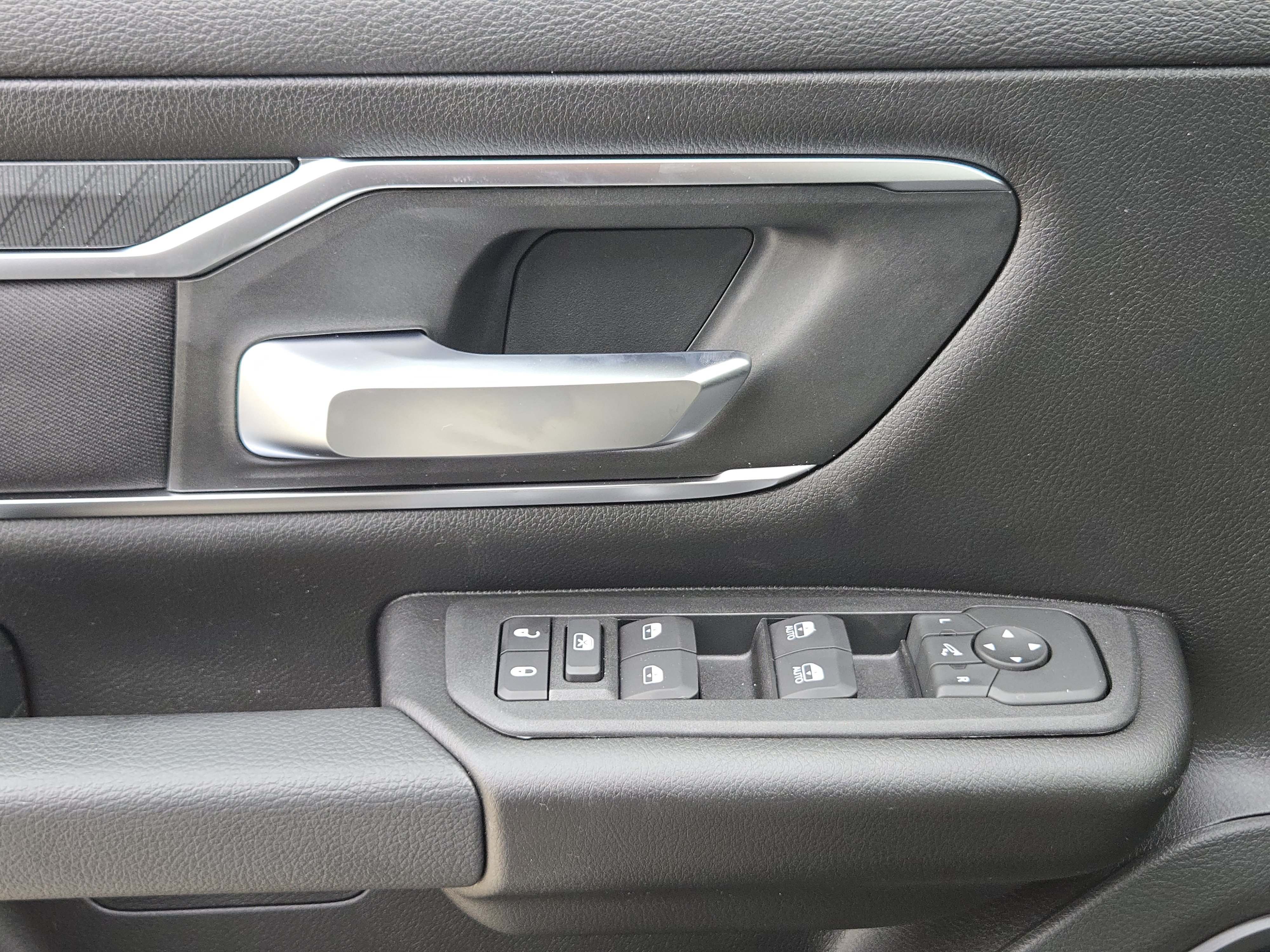 New 2026 RAM 1500 Lone Star AWD/4WD image 18