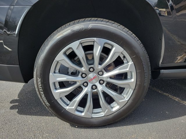 Used 2024 GMC Yukon XL Denali w/ Max Trailering Package AWD/4WD image 9