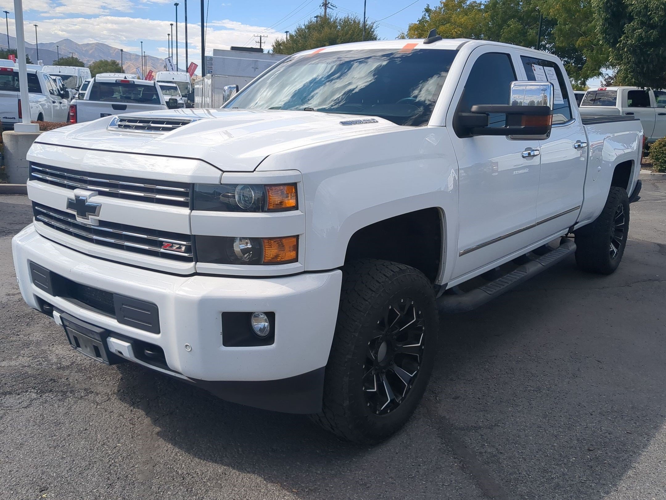 Used 2018 Chevrolet Silverado 3500 LTZ w/ Duramax Plus Package AWD/4WD image 10