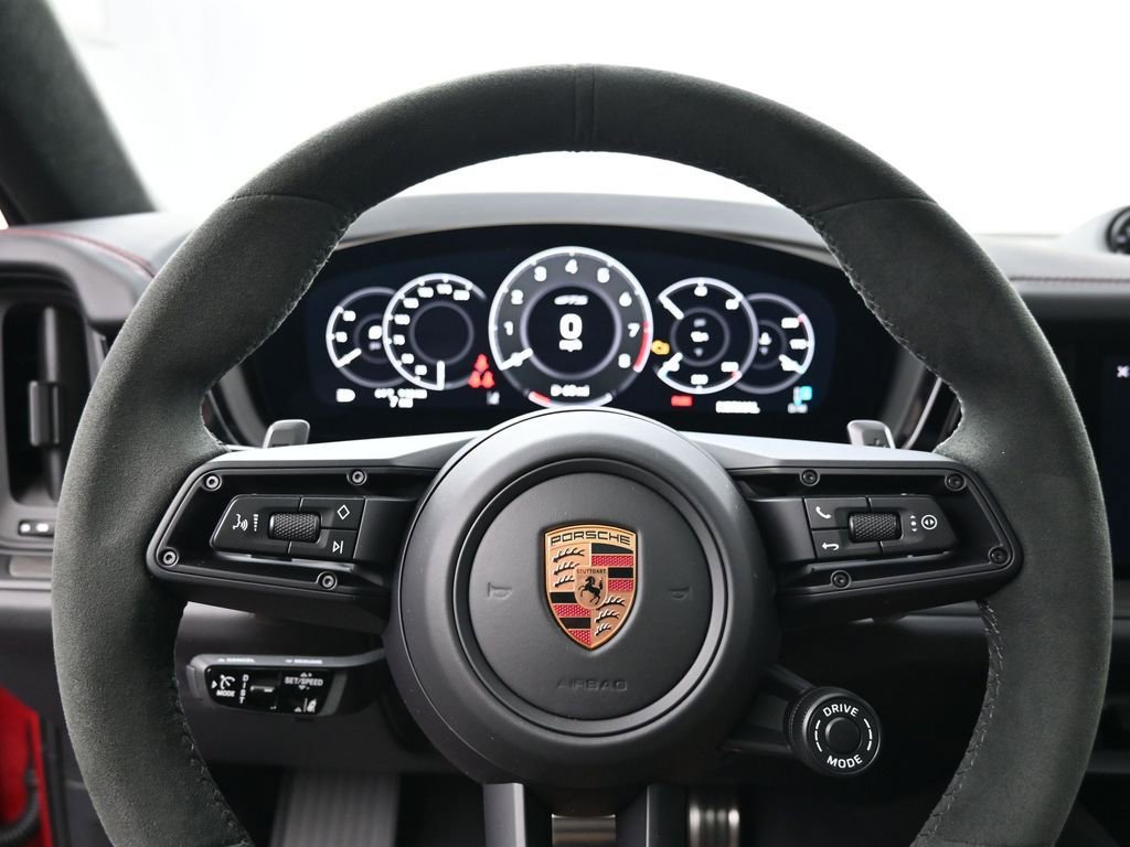 Certified 2026 Porsche Cayenne GTS image 8