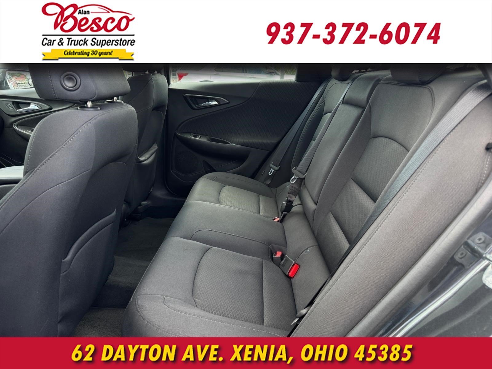 Used 2016 Chevrolet Malibu LT FWD image 9
