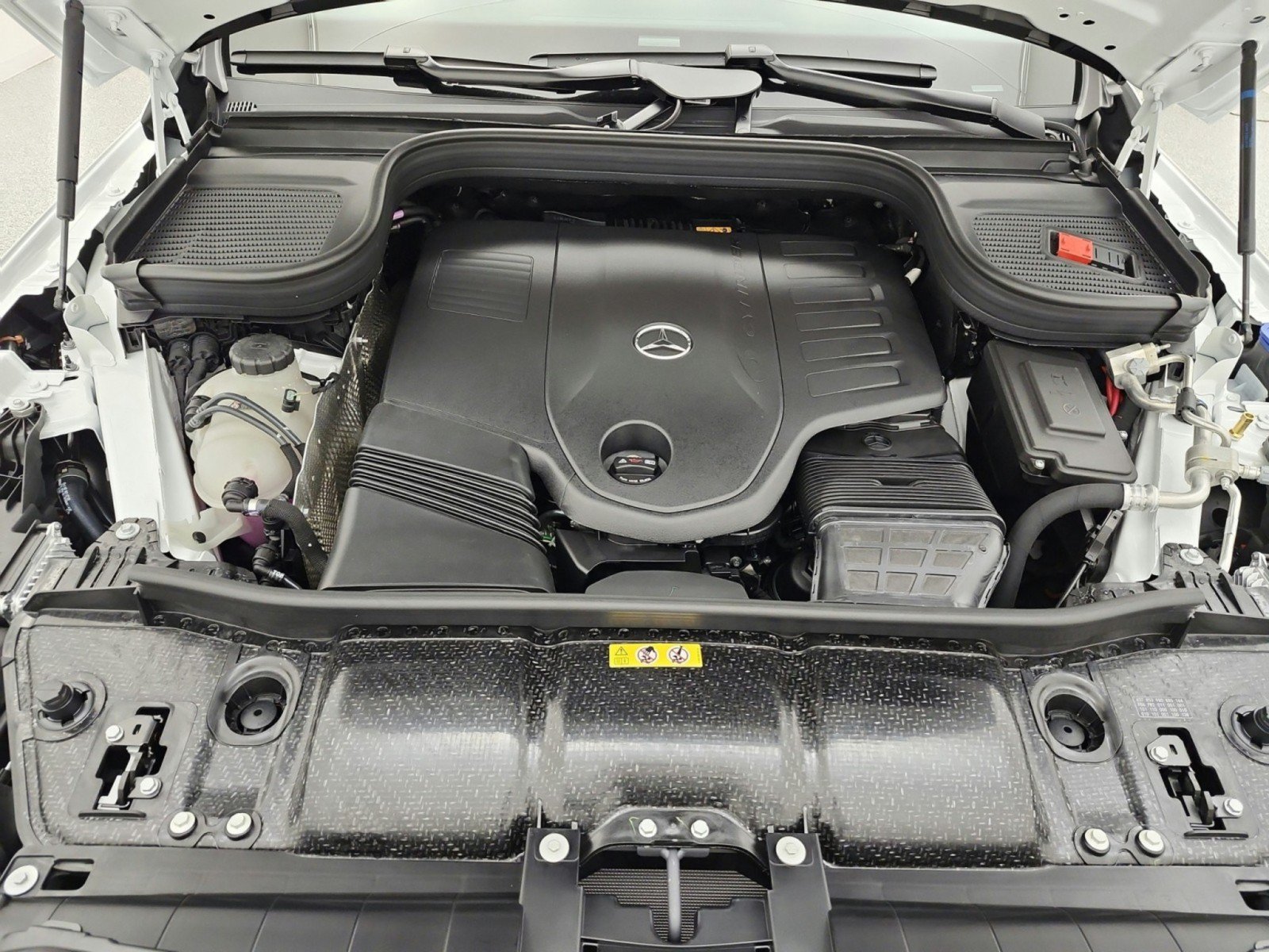 New 2027 Mercedes-Benz GLE 450 4MATIC image 12