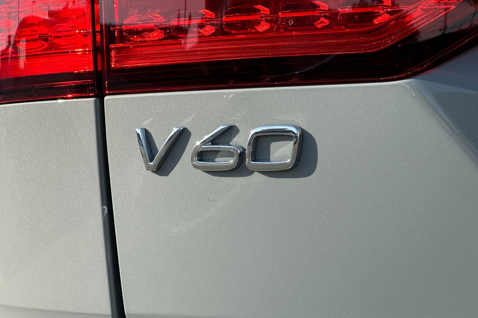 New 2026 Volvo V60 B5 Cross Country Plus w/ Climate Package AWD/4WD image 12