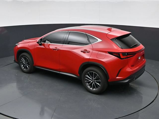 Used 2025 Lexus NX 250 FWD w/ Towing Package (2000 Lbs) image 35