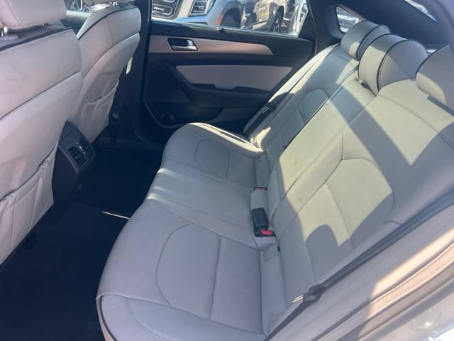 Used 2015 Hyundai Sonata Limited 2.0T FWD image 8