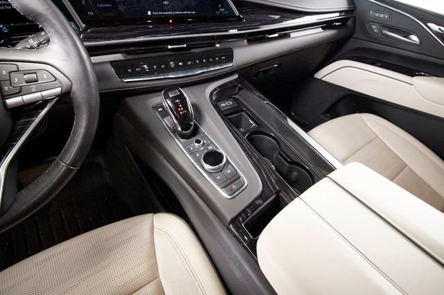 Used 2022 Cadillac Escalade Sport w/ Touring Package AWD/4WD image 10