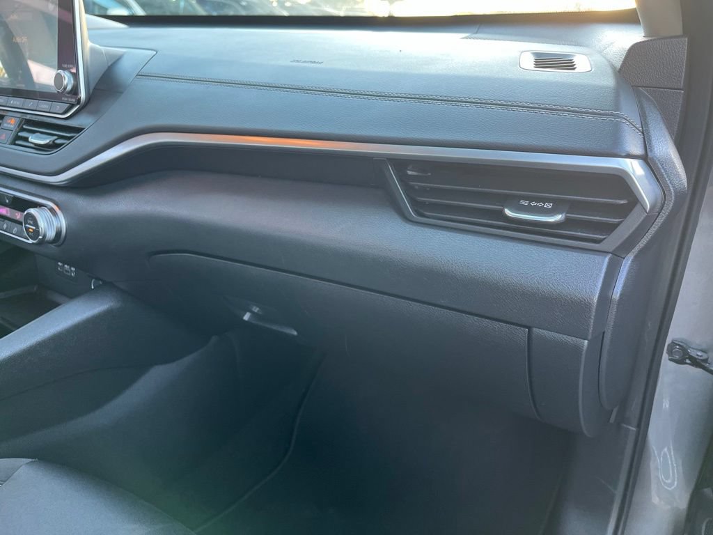Used 2020 Nissan Altima 2.5 SV FWD image 29