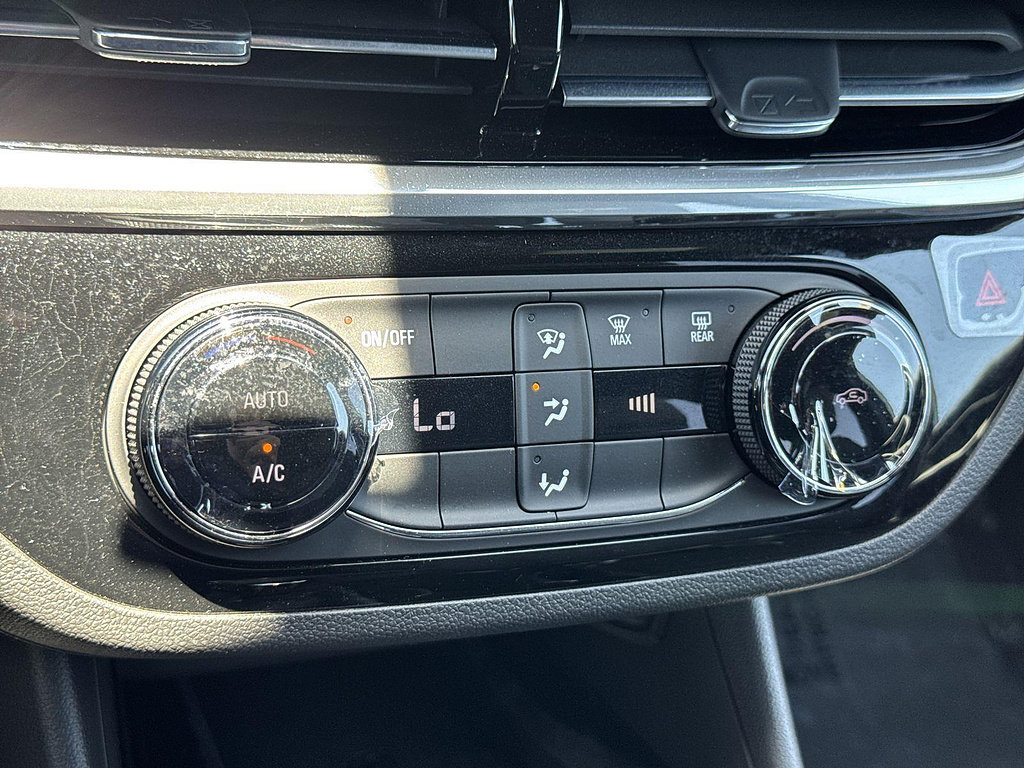 New 2026 Buick Envista Sport Touring w/ Convenience II Package FWD image 16