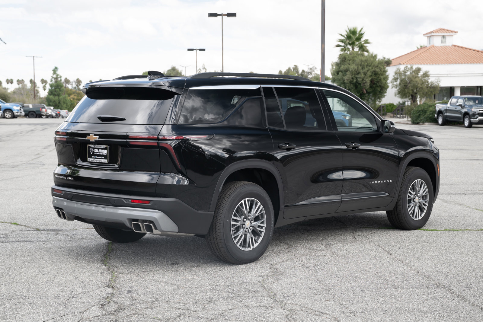New 2026 Chevrolet Traverse LT w/ Driver Confidence Package image 4