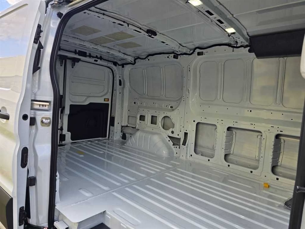 New 2026 Ford Transit 150 Low Roof RWD image 21