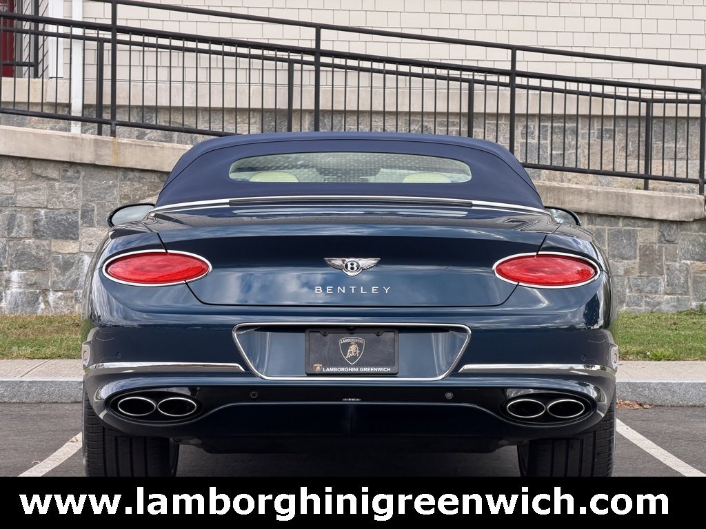 Used 2023 Bentley Continental GT Azure image 12