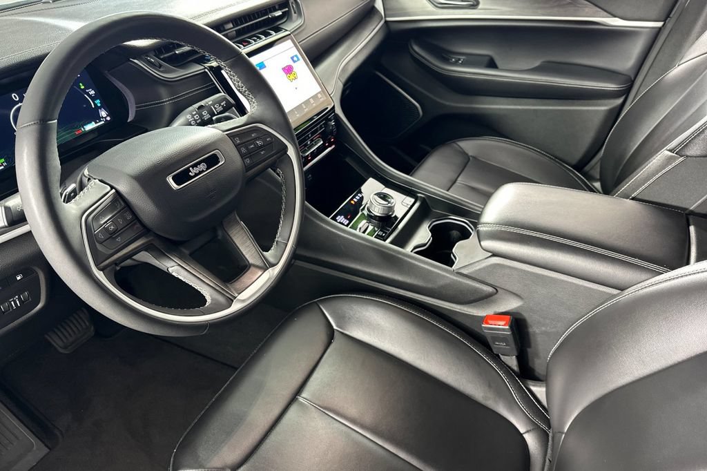 Used 2024 Jeep Grand Cherokee Limited 4xe AWD/4WD image 10