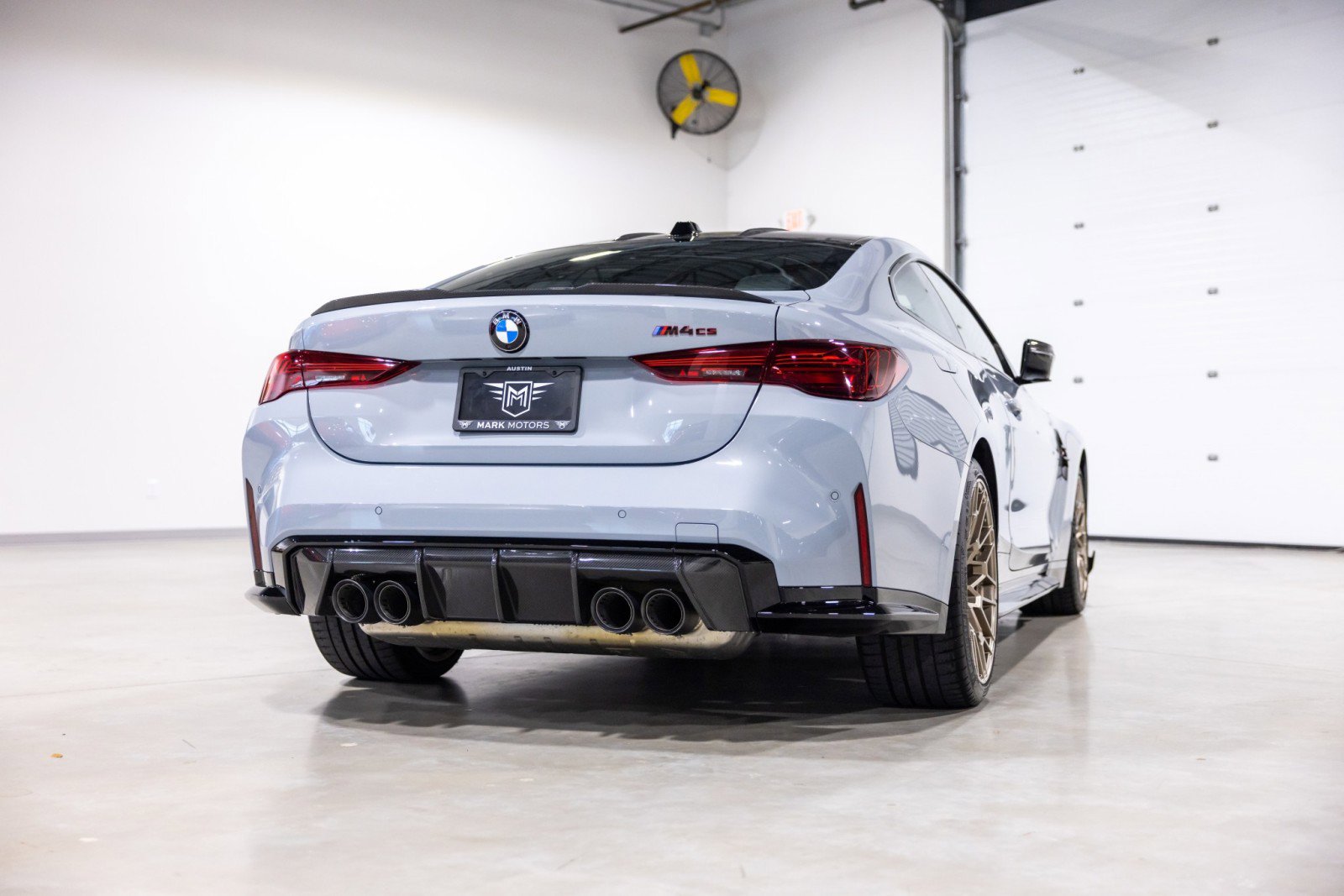 Used 2025 BMW M4 CS AWD/4WD image 4
