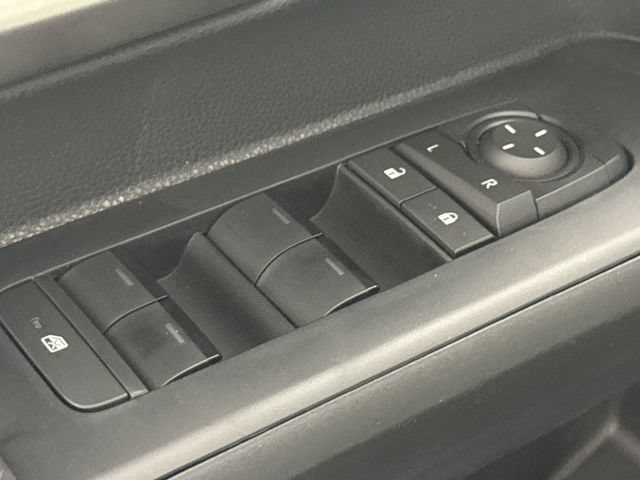 New 2025 Toyota Tacoma TRD Off-Road AWD/4WD image 14