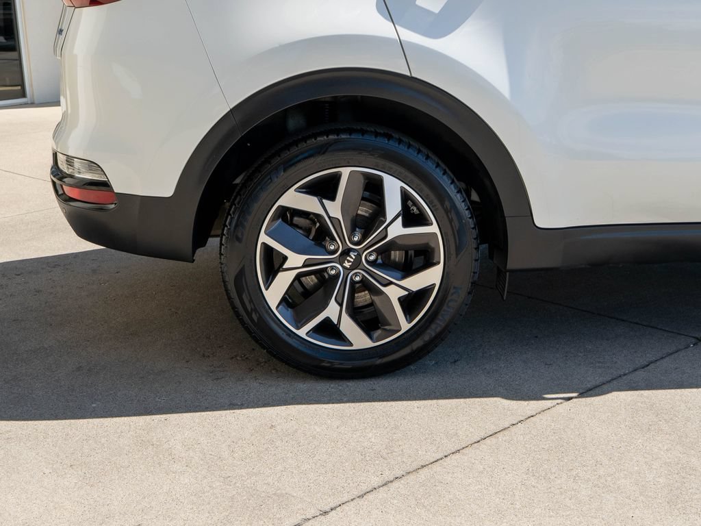 Used 2020 Kia Sportage EX w/ Option Group 15 AWD/4WD image 35