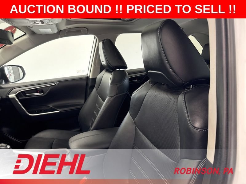 Used 2025 Toyota RAV4 Limited AWD/4WD image 20