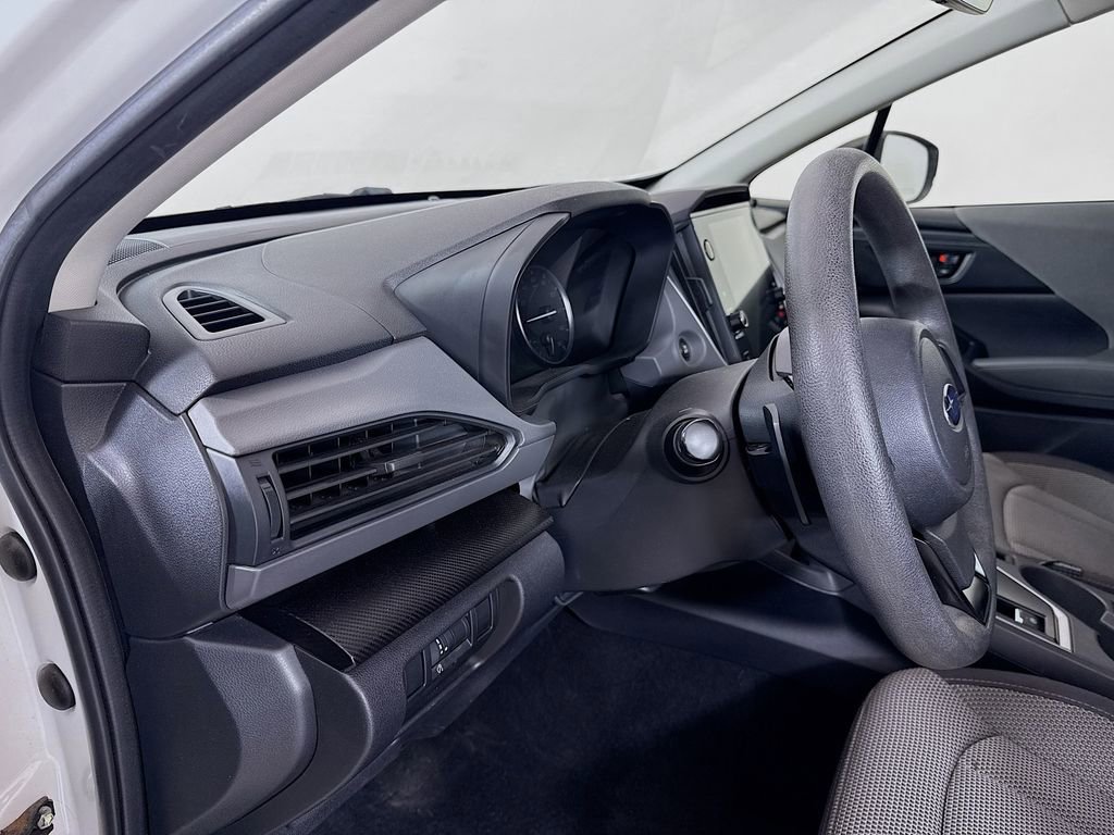 Used 2024 Subaru Crosstrek 2.0i Premium image 9
