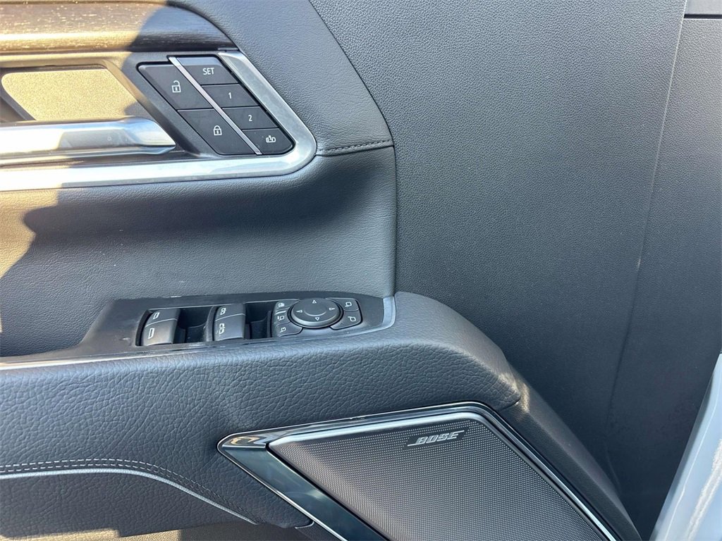 New 2026 GMC Sierra 3500 Denali w/ Denali Reserve Package image 9