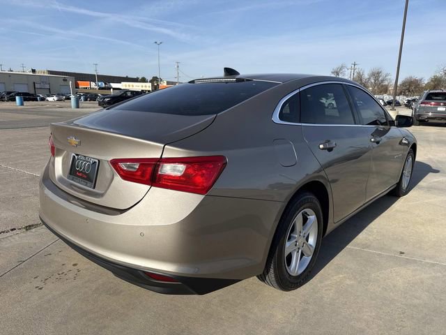 Used 2025 Chevrolet Malibu LS image 7