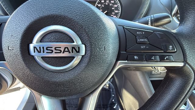 Certified 2023 Nissan Sentra SV FWD image 20