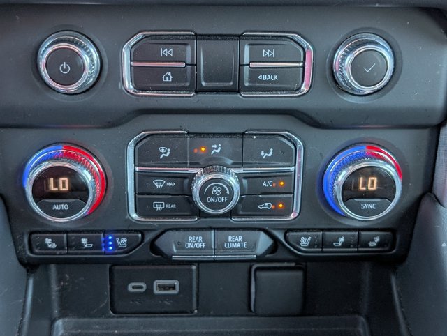 Used 2023 GMC Yukon XL SLT RWD image 19
