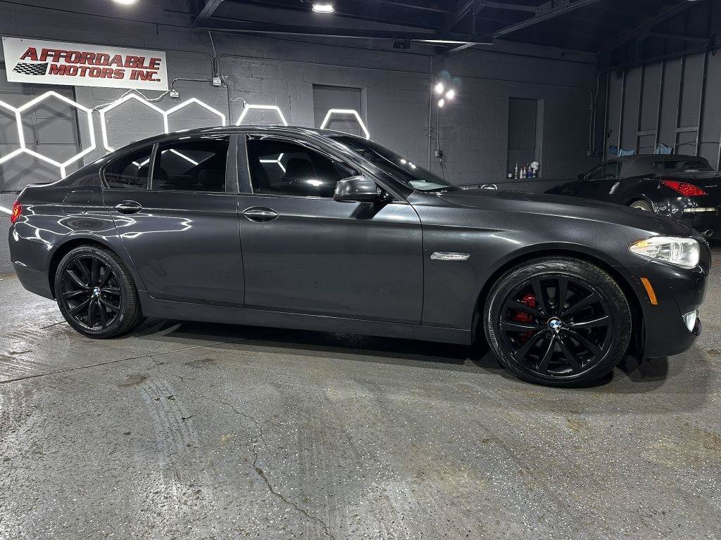 Used 2011 BMW 535i Sedan RWD image 8