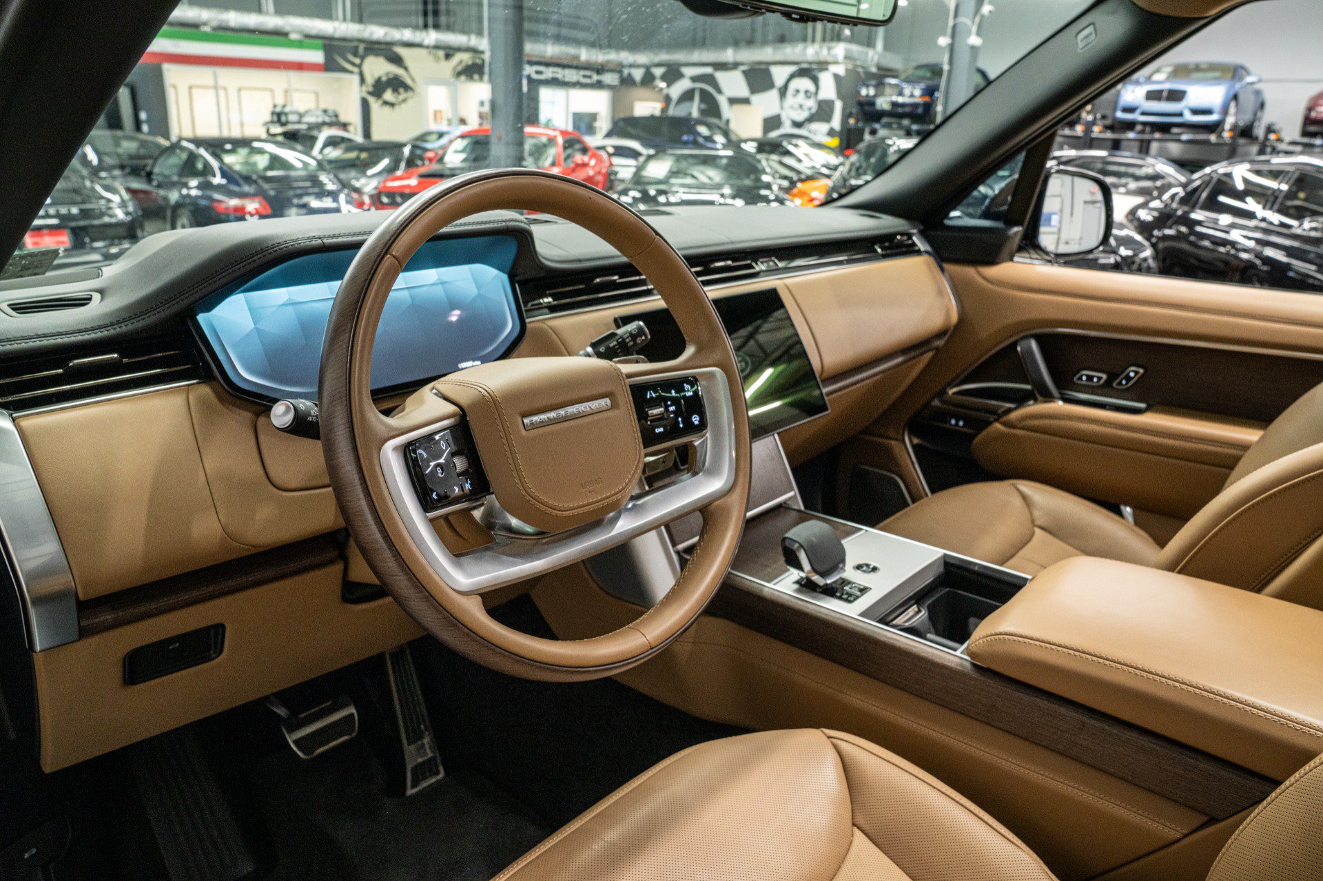 Used 2024 Land Rover Range Rover Autobiography AWD/4WD image 12