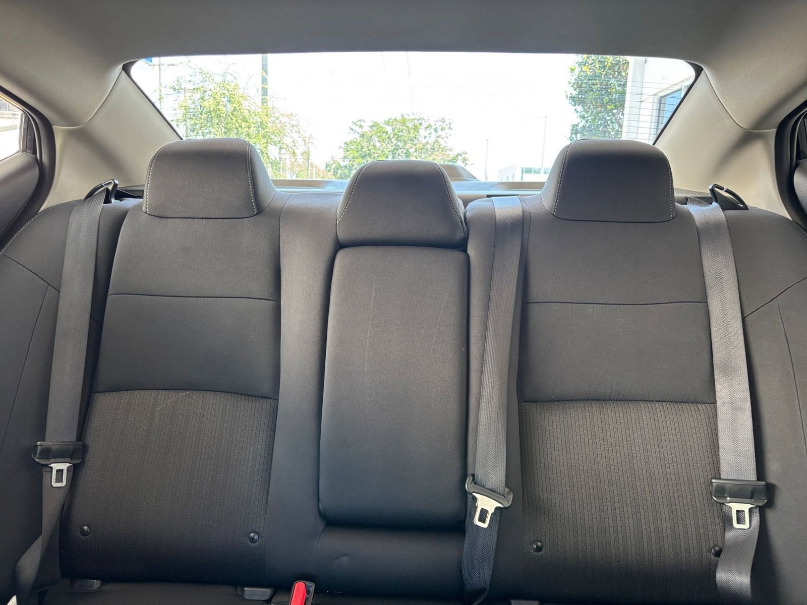 Used 2025 Nissan Altima 2.5 SV image 38