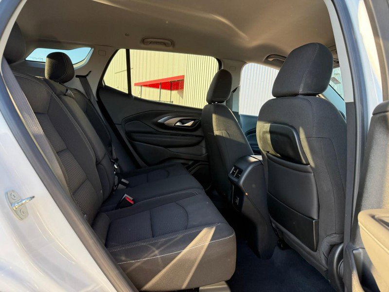 Used 2023 GMC Terrain SLE w/ Driver Convenience Package image 13