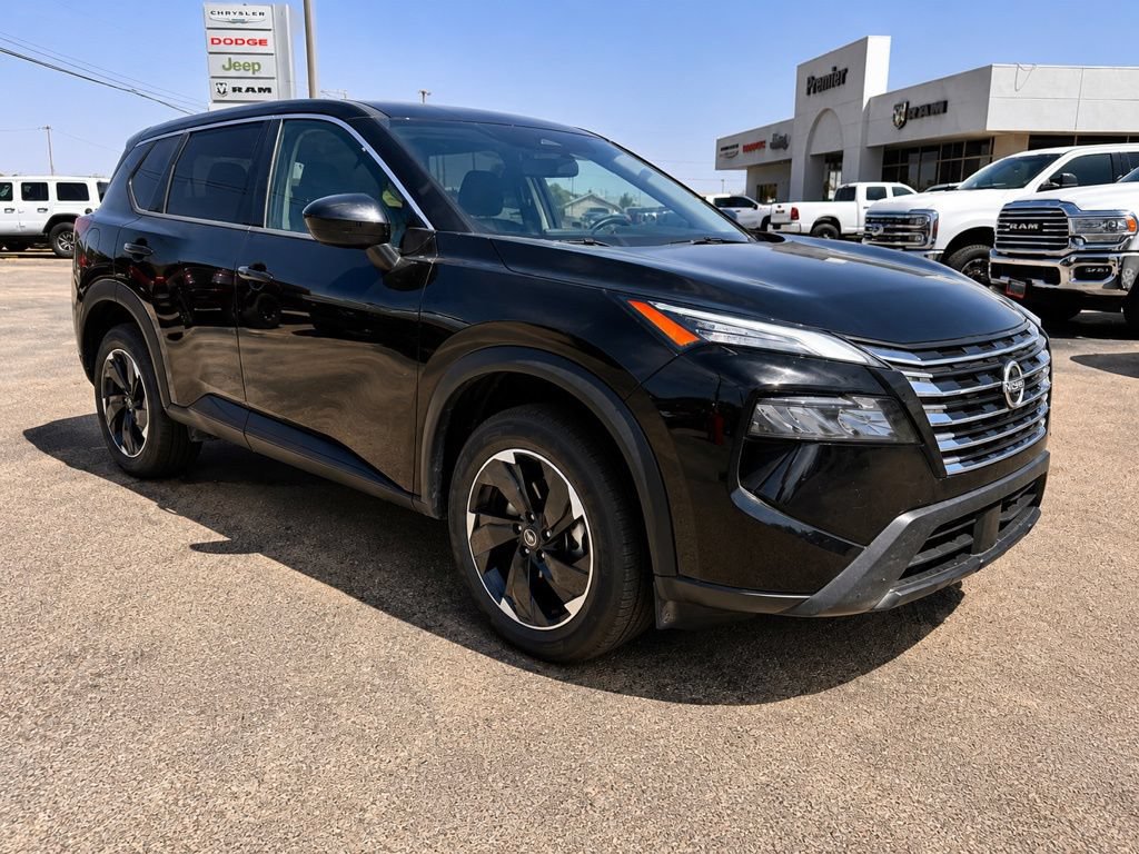 Used 2025 Nissan Rogue SV