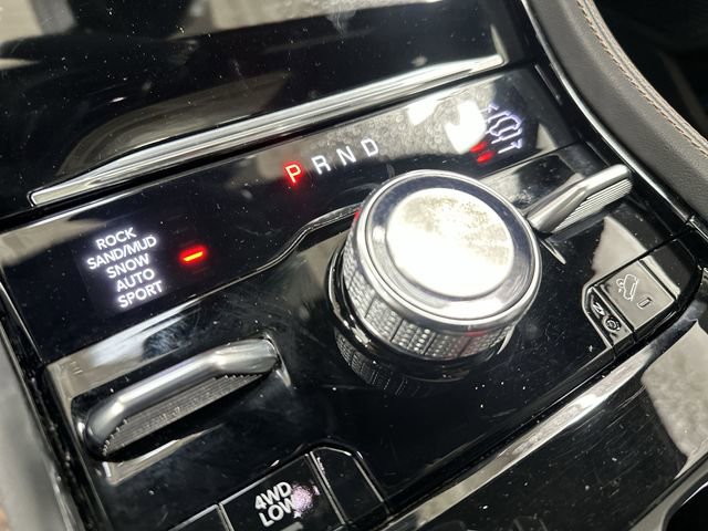 Used 2024 Jeep Grand Cherokee L Summit image 23