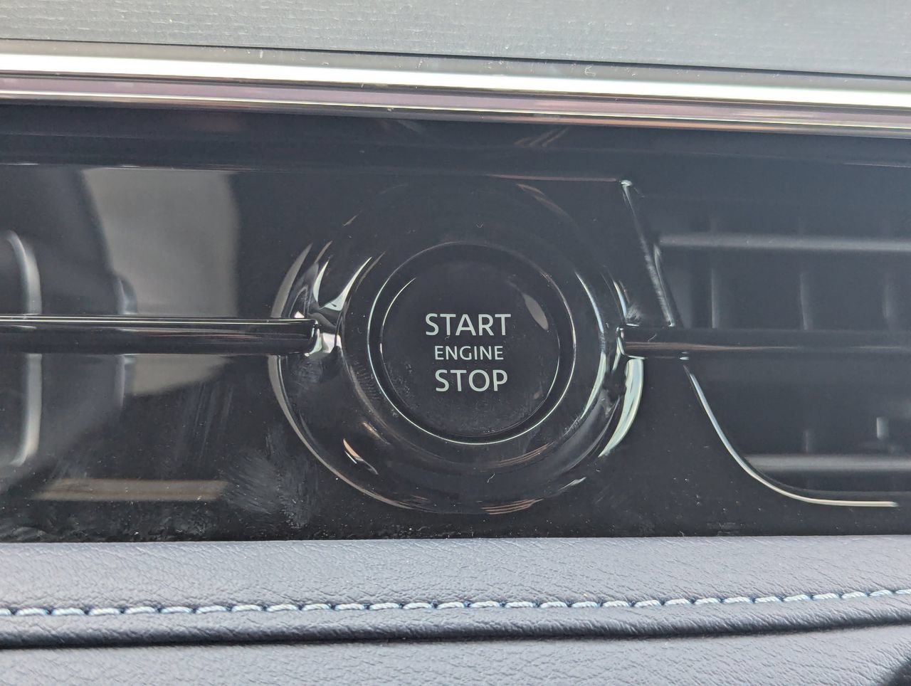 New 2027 INFINITI QX80 Sensory w/ Sport Exterior Package AWD/4WD image 23