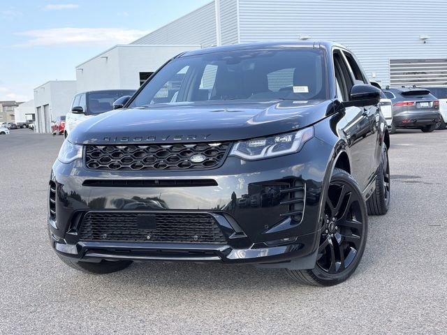 Used 2025 Land Rover Discovery Sport Dynamic SE image 3