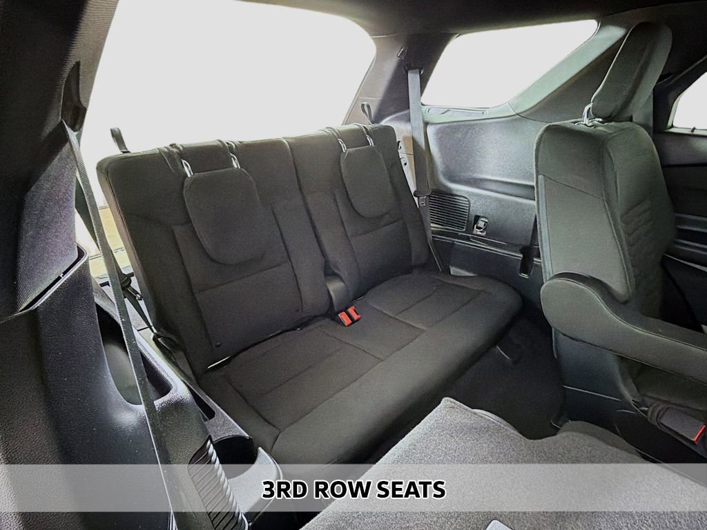 Used 2020 Ford Explorer XLT image 5