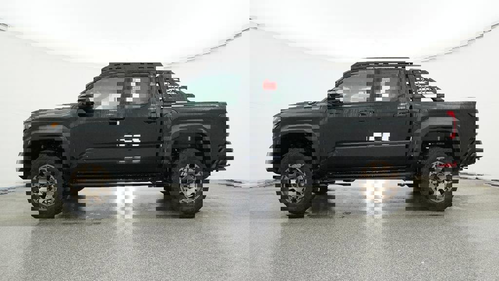 New 2025 Toyota Tacoma Trailhunter image 18